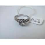 A white stone dress ring in 9ct - size M - 3.3gms