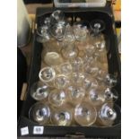 CARTON OF MIXED WINE GLASSES & DECANTER