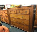 INLAID MAHOGANY CHEST OF 5 DRAWERS (MISSING SOME VENEER)