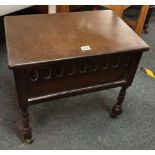 SMALL CARVED OAK BOX WITH TURNED LEGS & HINGED TOP