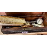 CARVED BOX CONTAINING VARIOUS POCKET KNIVES, 2 CLOTHES BRUSHES & A MAGNIFYING PLUS COMPASS UNIT