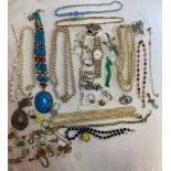 BAG OF PEARL TYPE NECKLACES, BROOCHES,COSTUME JWL & A SCOTTISH CLAW BROOCH