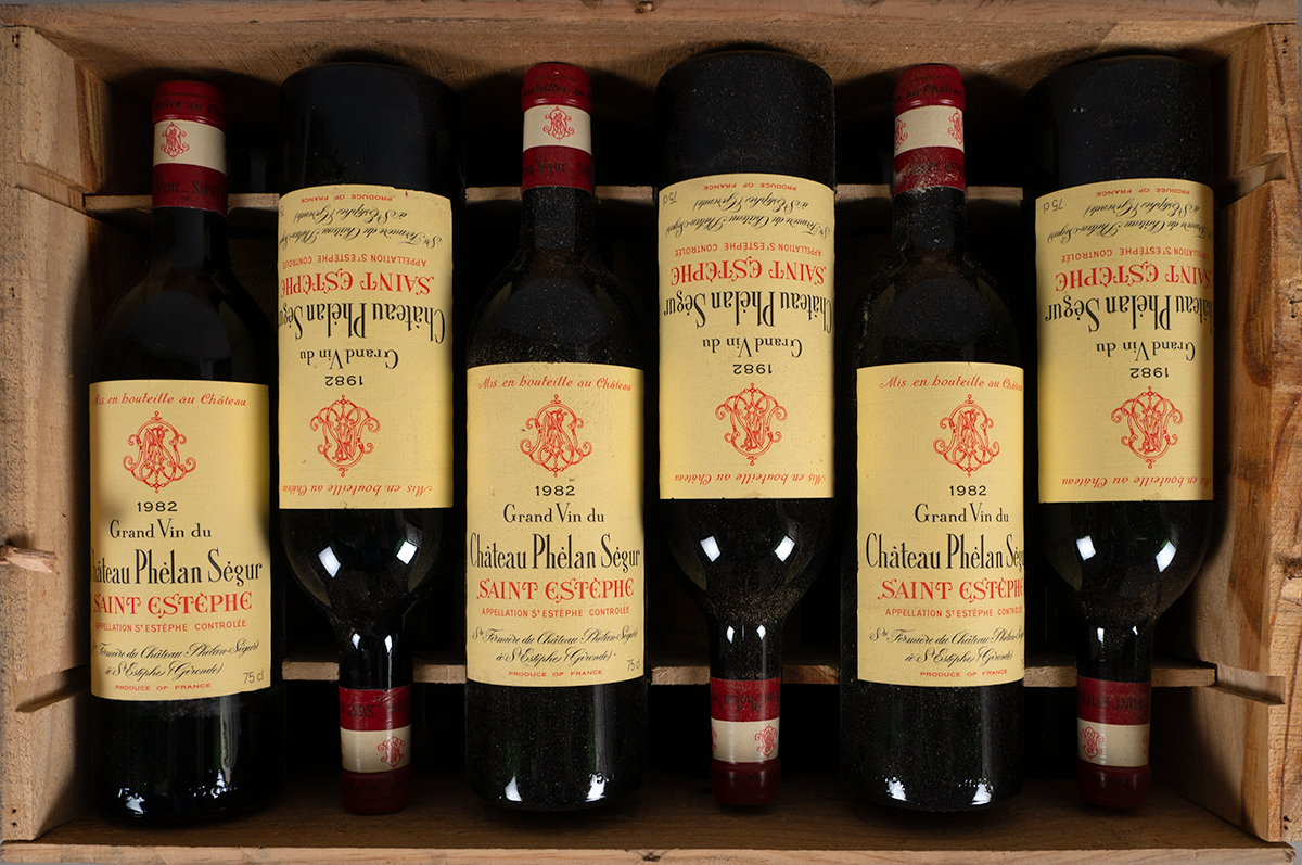 St. Estephe. Chauteau Phelan Segur, 1982. (12) 75cl. Case of 12 Lower neck, apparently intact in - Image 2 of 2
