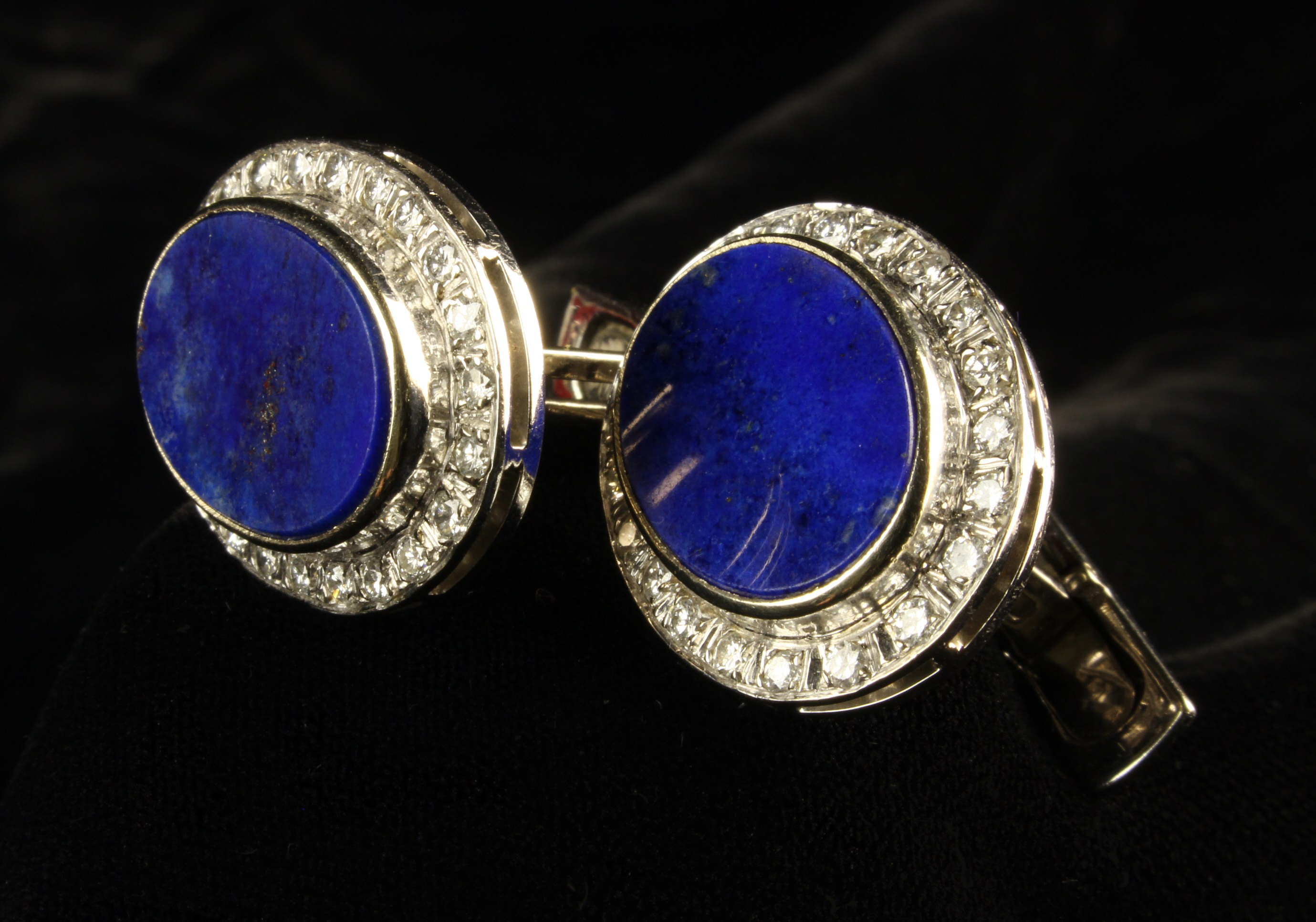 A Pair of Fine Diamond & Lapis Lazuli Cuff Studs; the flat oval lapis mounts bordered by diamonds. - Image 2 of 4