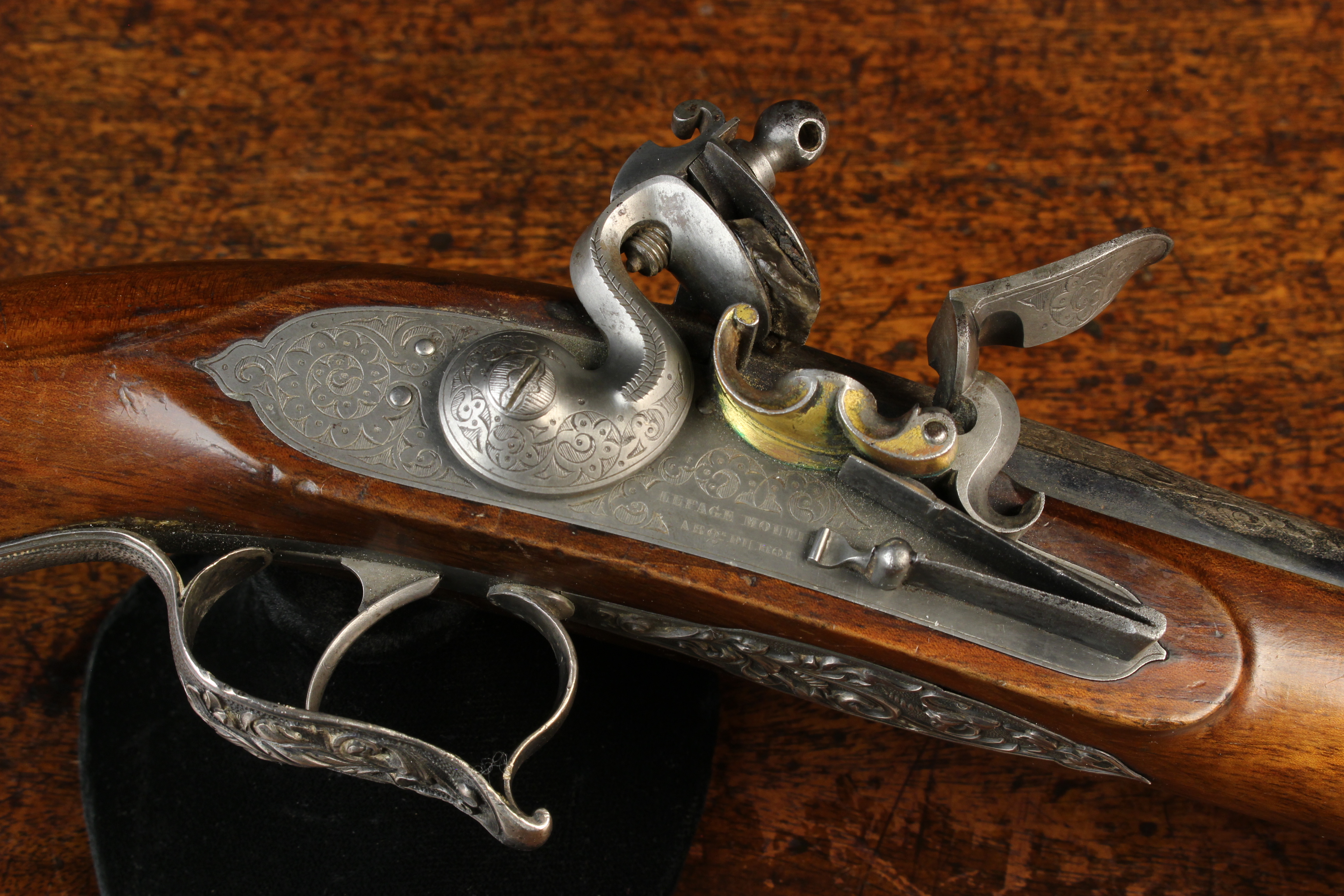 A Large Early 19th Century French Flintlock Pistol made for the North African Market. - Image 2 of 7