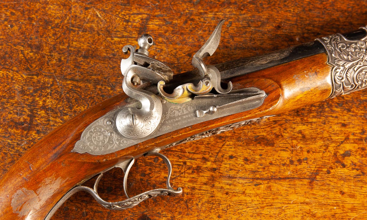 A Large Early 19th Century French Flintlock Pistol made for the North African Market. - Image 6 of 7