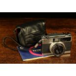 A Vintage Petri Colour 35 Delux Japanese-made Camera,