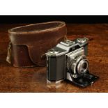 A Vintage Zeiss Ikon Ikonta 35 mm 522/24 Folding Camera No.