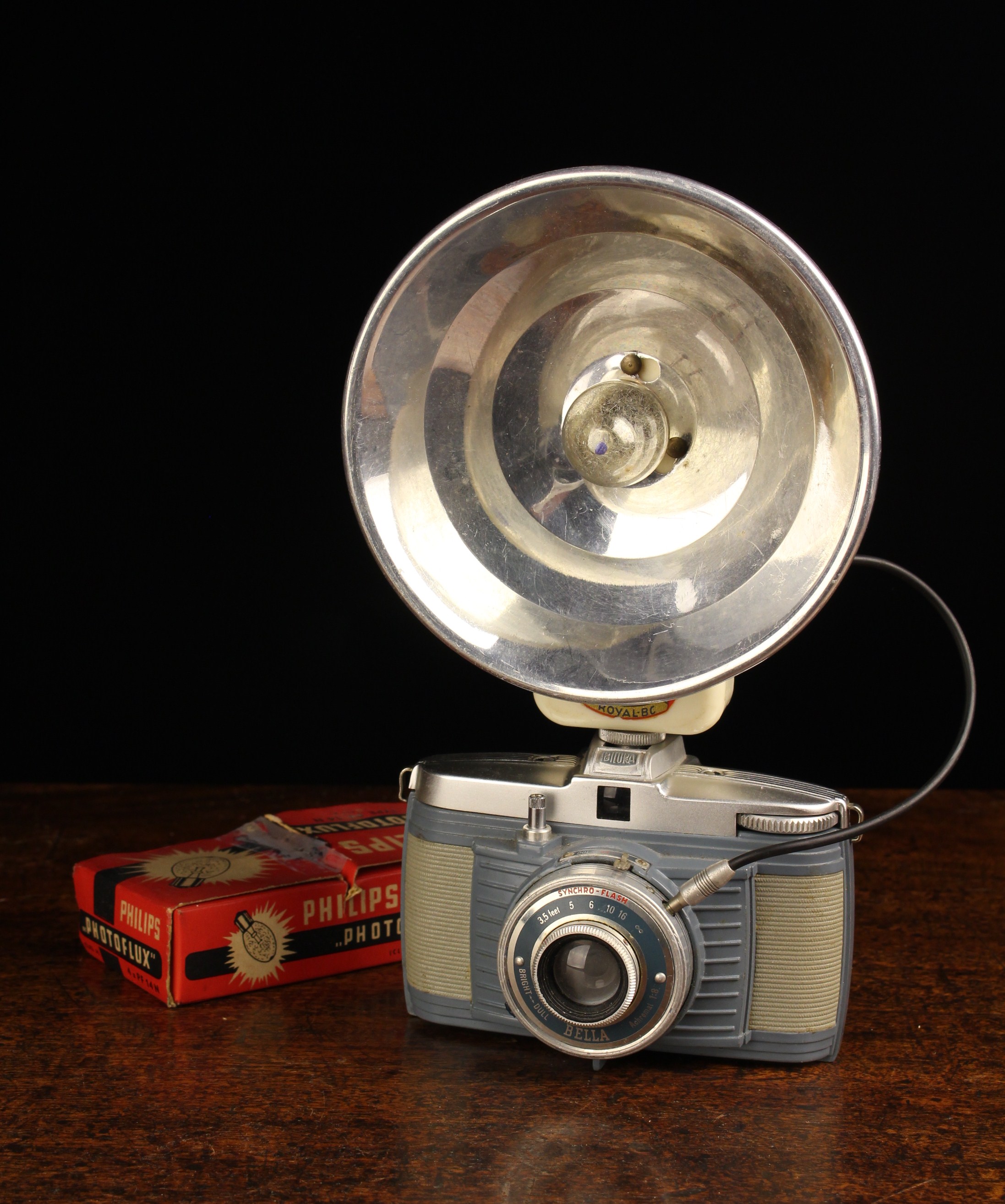 A Vintage German-made Bilora Bella D grey and green bodied Camera Circa 1950's, using 127 film,