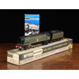 An Early Model Wrenn "Winston Churchill 34051" BR Green Streamlined Bulleid Pacific 4-6-2 Loco