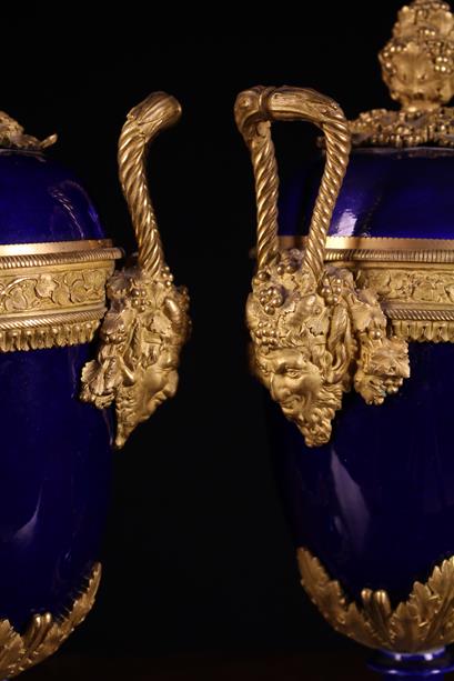 A Pair of Sèvres Style Porcelain Garniture Urns with decorative gilt bronze mounts. - Image 5 of 7
