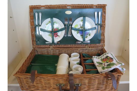 A Fortnum and Mason Portmeiron four person picnic hamper - in good condition - Image 1 of 3