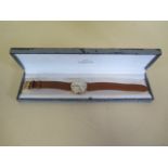 An Omega Geneve 9ct gold manual wind presentation manual wind wristwatch with date - case 33mm wide,