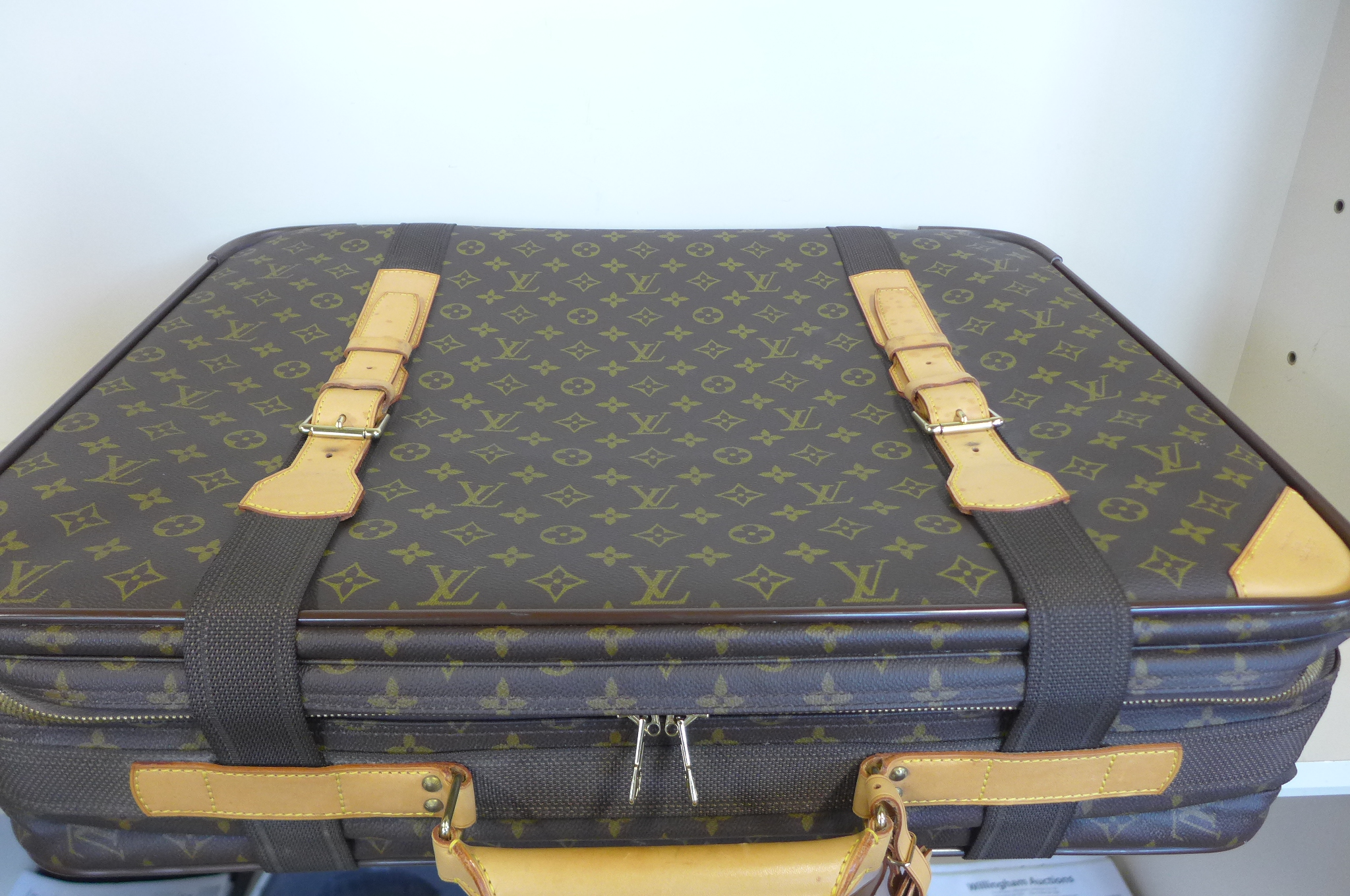 A Louis Vuitton Monogram leather satellite soft suitcase, 60x45x19cm - with No 323 padlock and - Image 6 of 8