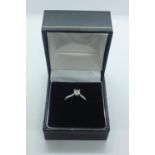 A fine quality platinum princess cut diamond ring, approx 0.40ct, hallmarked, ring size J, approx