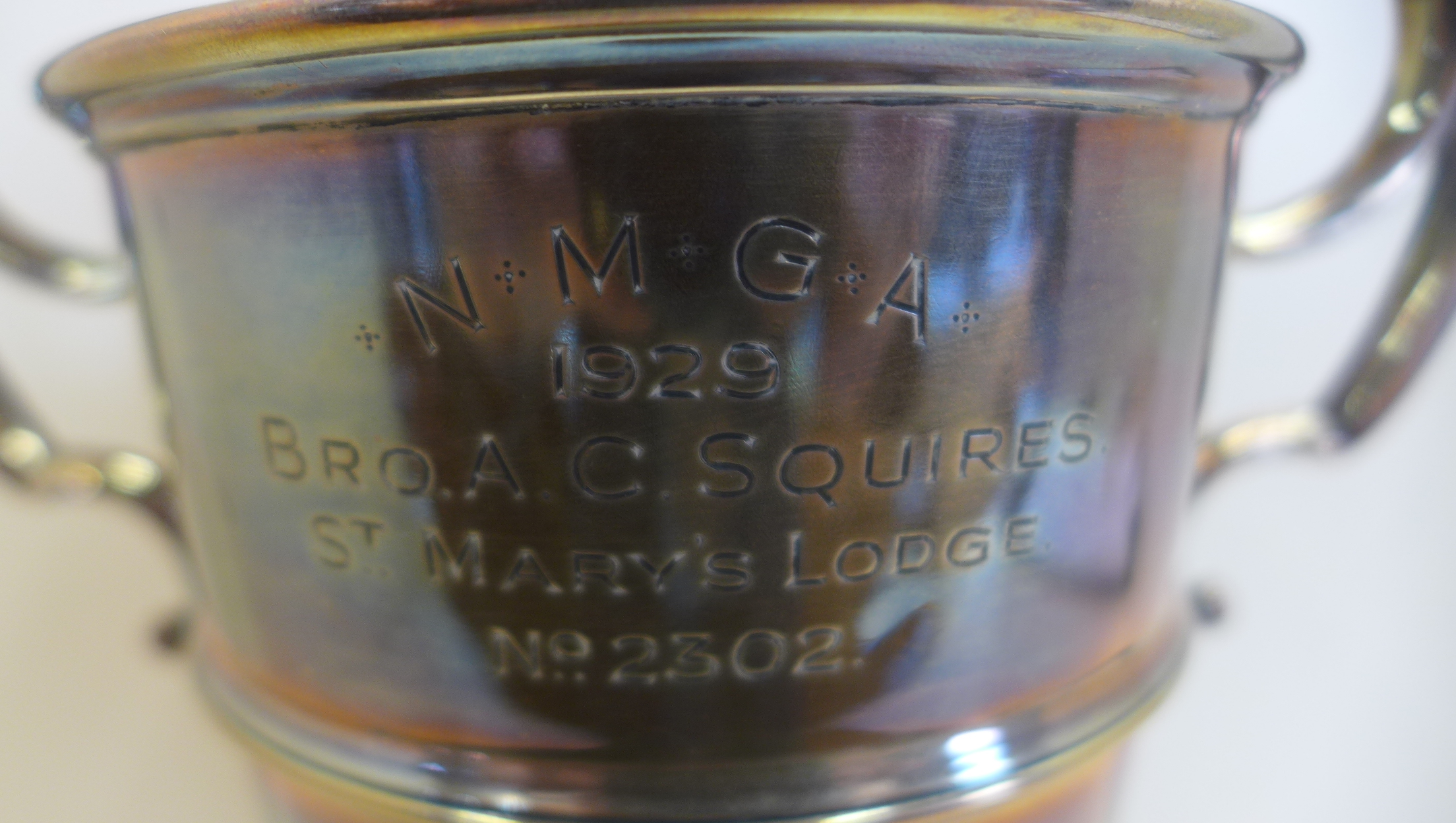 A silver masonic trophy engraved NMGA 1929 Bro A C Squires, St Mary's Lodge No 2302 - hallmarked - Image 2 of 4