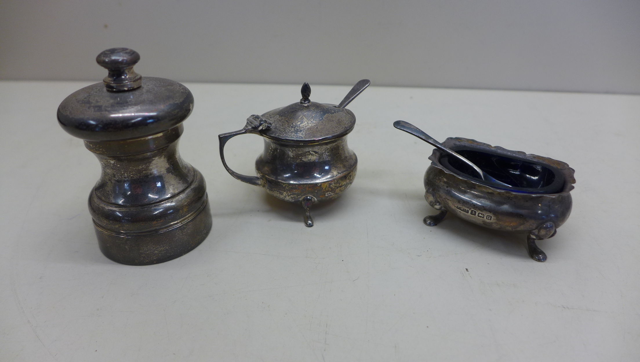 Four silver cruet pieces including a Peter Piper pepper London maker DP, the other pieces Birmingham - Image 4 of 4