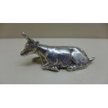 A silver snuff box modelled as a recumbent cow marks for Berthold Muller with Chester import