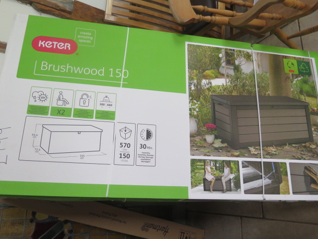 A kettler garden all weather 150cm cushion box - new boxed - retails at £199