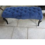 An upholstered buttoned window seat/stool, 48 cm tall x 121 cm x 43 cm