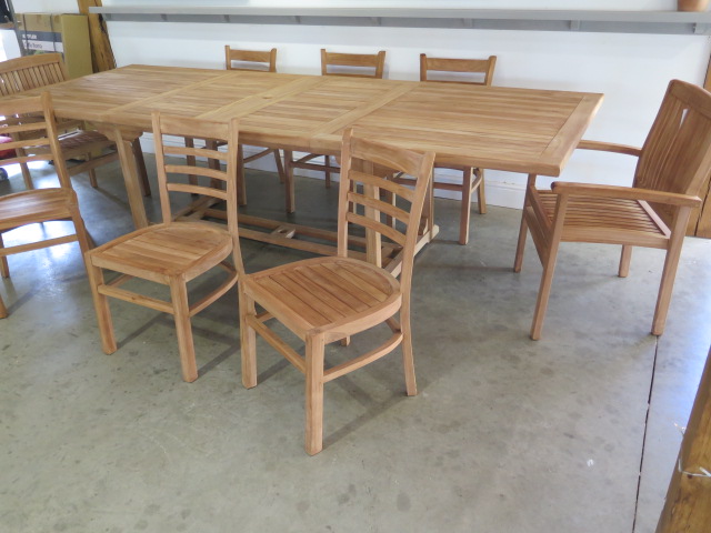 New boxed teak. Extending dining table with 2 fold out leaves. Extends from 186 cm to 297 cm x 110 - Image 2 of 2