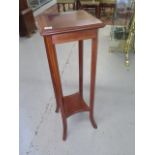 An Edwardian inlaid mahogany 2 tier plant stand. 91cm tall x 30cm x 30cm