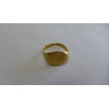 A damaged 18ct gold ring, approx 2.8 grams