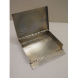 A silver folding sandwich box. Hallmark JD & S Sheffield 1900/1, 13cm x 2.5cm x 10 cm approx 9.7