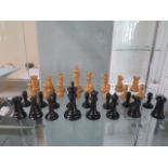A boxed Jaques & son Staunton chess set, all complete and good condition.