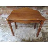 A Victorian washstand / hall table on turned legs, 84 cm tall x 93 cm x 46 cm