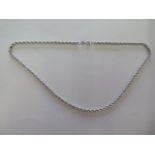 A 9ct white gold necklace, 46cm long, in good condition, approx 3.9grams