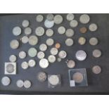 Assorted coinage including an 1898 crown, American dollar etc.