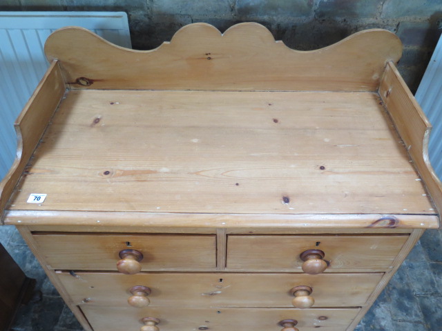 A Victorian stripped pine 4 drawer chest with a galleried top, 98cm x 87cm x 43cm - Image 2 of 4