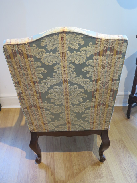 A mahogany upholstered open chair, 94cm tall x 64cm wide x 60cm deep, in good condition - Image 3 of 3