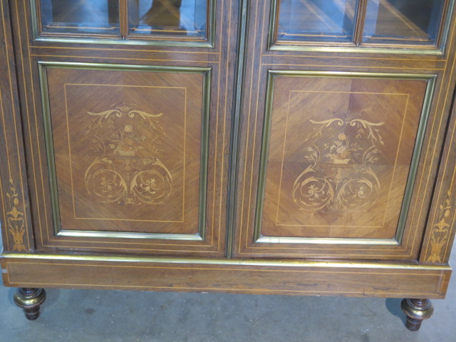 A French 19th century rosewood inlaid bookcase, the glazed doors opening to reveal five internal - Image 2 of 7