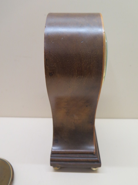 An 8 day mahogany case balloon mantle clock with inlay, 23cm tall, running in saleroom - Image 4 of 4