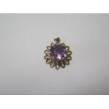A 9ct yellow gold hallmarked Amethyst pendant, 2cm wide, approx 2.4 grams, in good condition