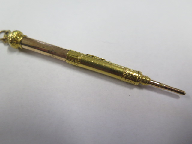 A French 18ct yellow gold propelling fob pencil, 4cm closed, approx 6.3 grams in generally good - Image 3 of 3