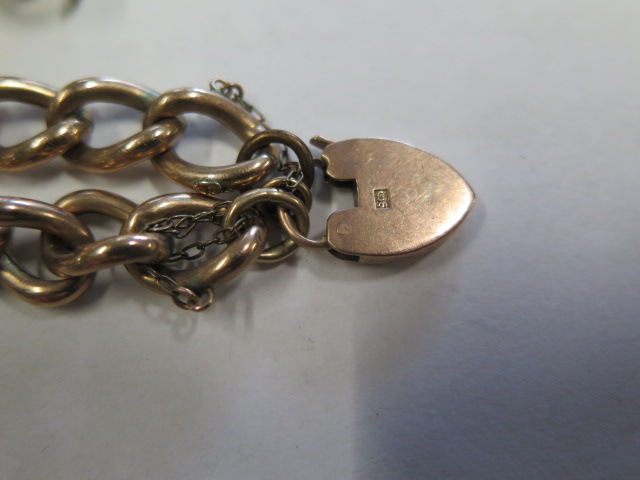 A 9ct gold hollow link bracelet, approx 20cm long, marked 9ct, another 9ct bracelet hallmarked - Image 3 of 3