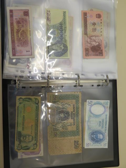 A collection of World bank notes, approx 100, in a black ring binder - Image 2 of 3