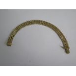 A hallmarked 9ct yellow gold bracelet, 20cm long, approx 20 grams, in good condition