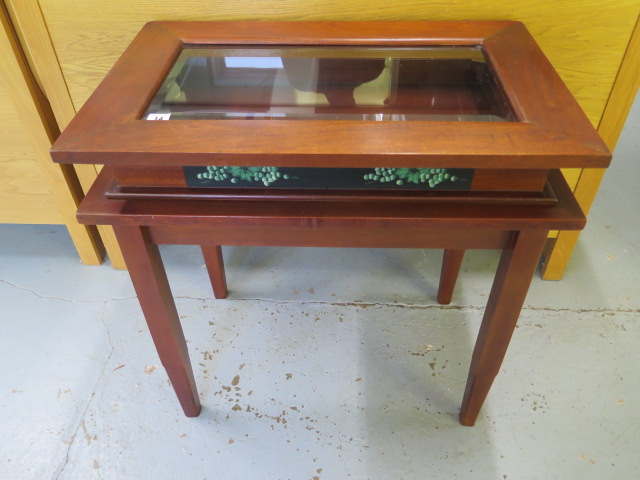 A modern mahogany bijouterie display table 70cm tall x 70cm x 46cm, in good condition