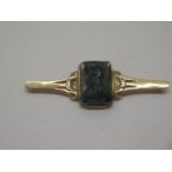 A 10ct yellow gold blood stone classical style brooch, 7cm long, approx 10 grams, in reasonably good