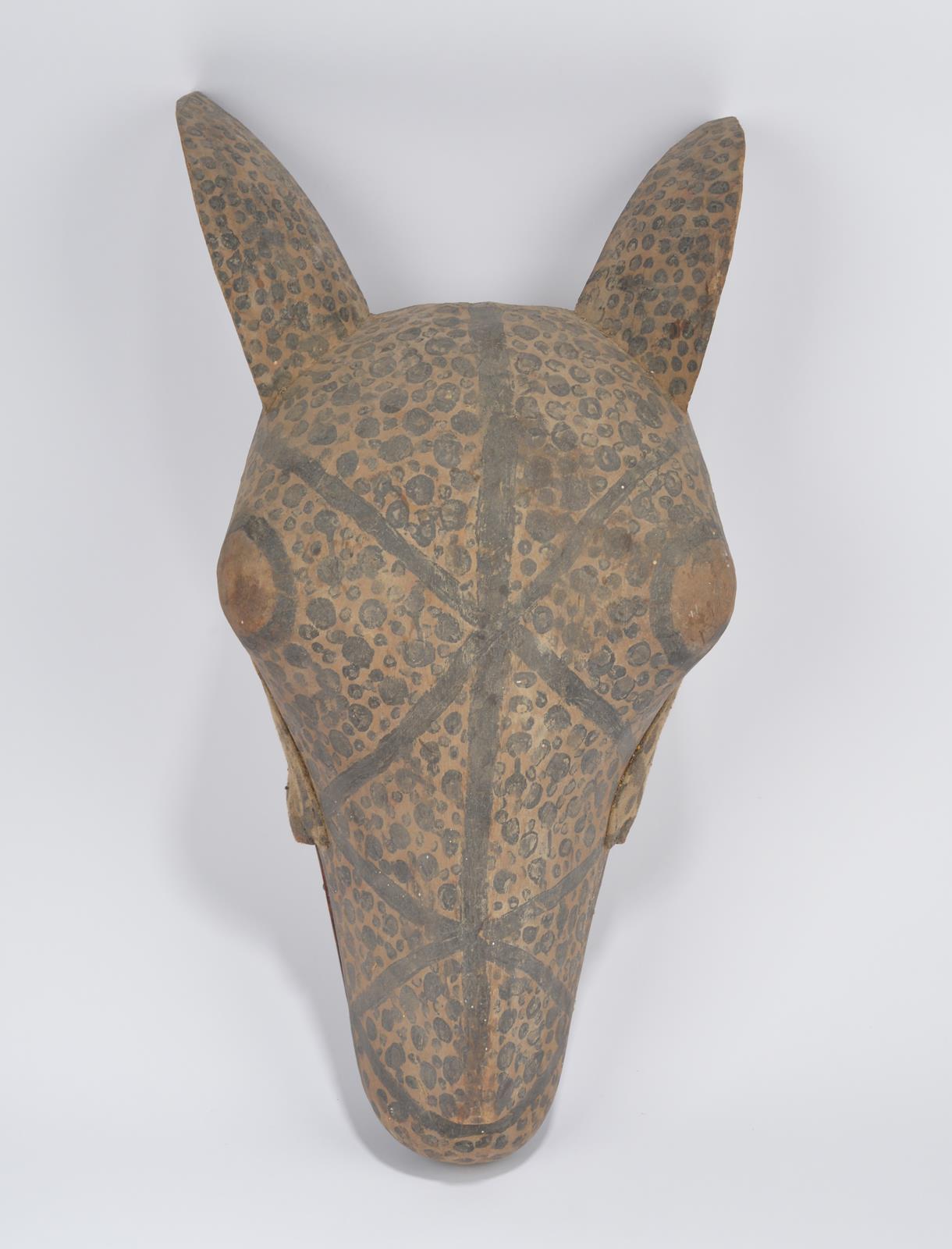 A West African leopard mask probably Cameroon with an articulated jaw, cloth, fibre and painted - Image 2 of 2