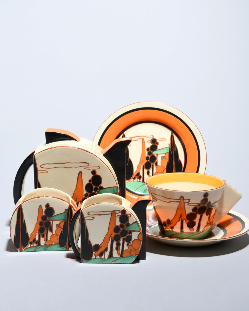 'Orange Trees and House' a Clarice Cliff Fantasque Bizarre Stamford tea set for one, comprising - Image 5 of 6