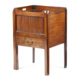 A GEORGE III MAHOGANY TRAY-TOP BEDSIDE COMMODE LATE 18TH CENTURY the gallery top with pierced