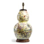 A CHINESE PORCELAIN DOUBLE GOURD VASE TABLE LAMP LATE 19TH / EARLY 20TH CENTURY painted with