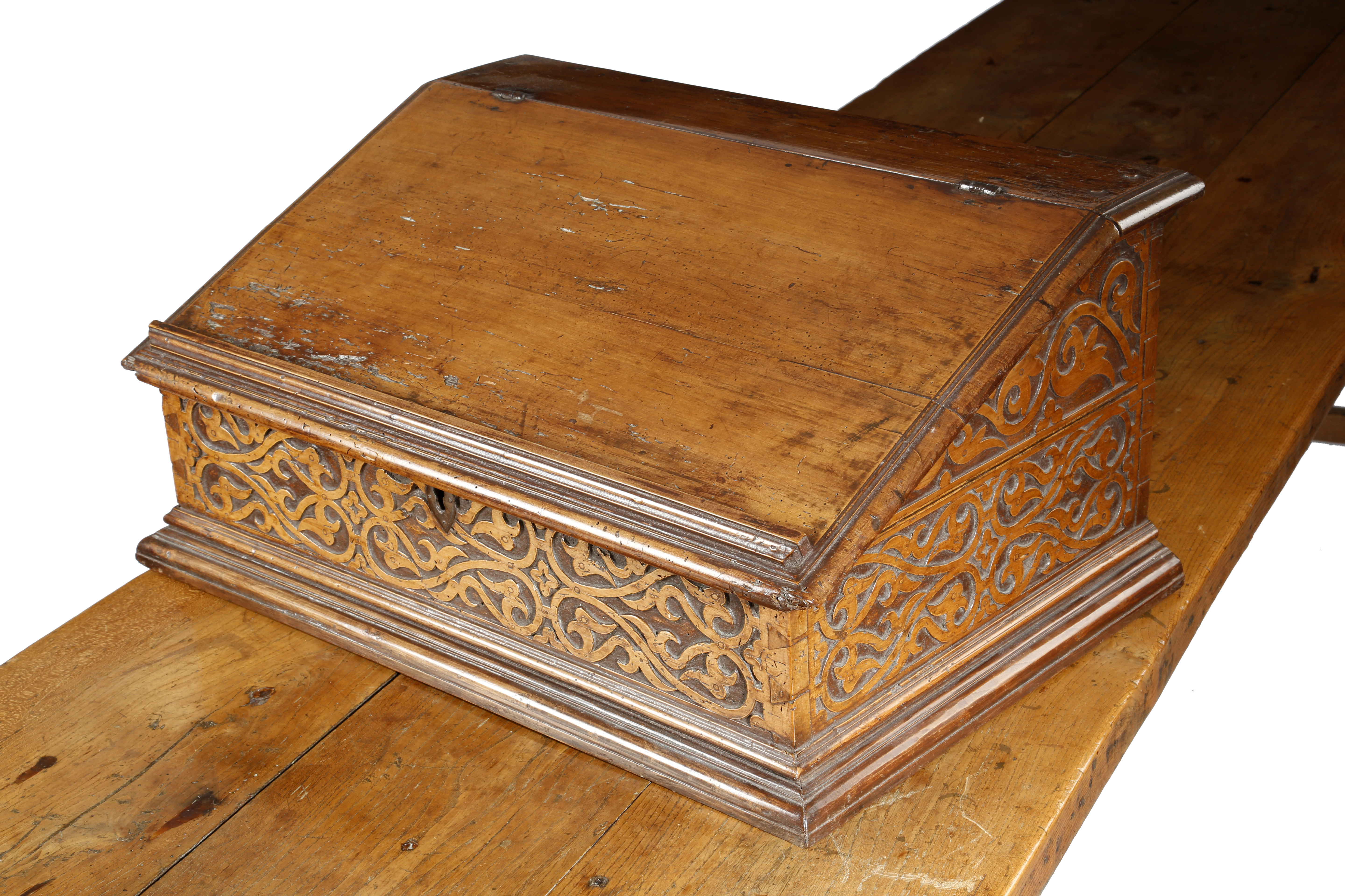 A 17TH CENTURY FRUITWOOD BIBLE BOX / DESK POSSIBLY WEST COUNTRY the hinged sloping lid with a
