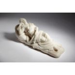 AFTER THE ANTIQUE. AN ITALIAN CARVED ALABASTER GRAND TOUR FIGURE OF THE SLEEPING ARIADNE LATE 19TH