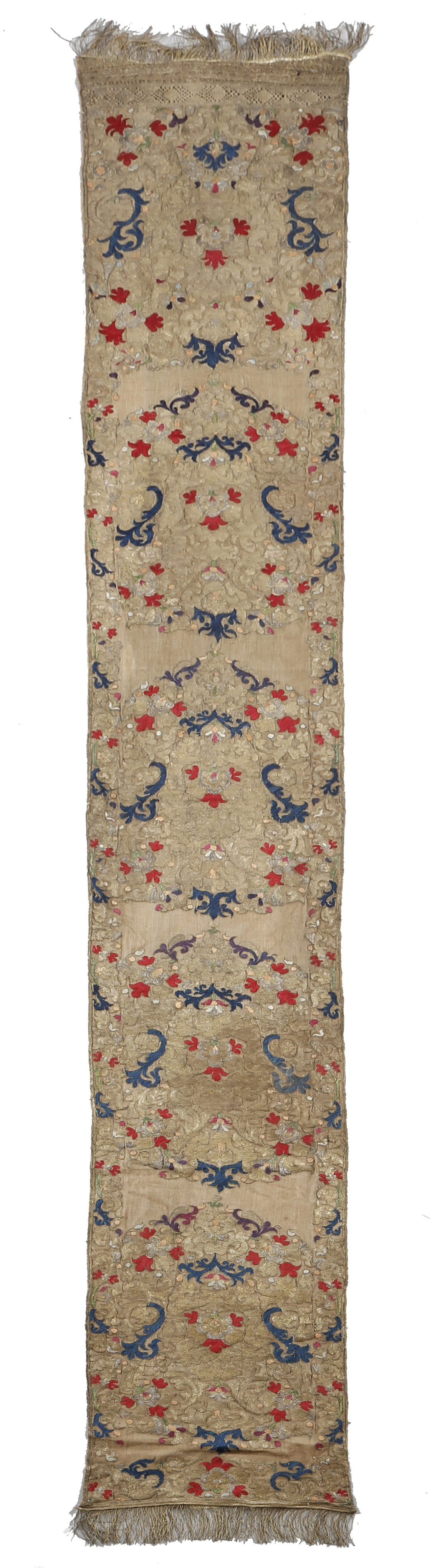 AN ALGERIAN SASH OTTOMAN, LATE 18TH / EARLY 19TH CENTURY the plain muslin ground embroidered with